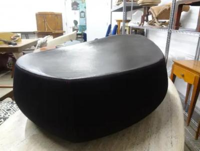  Moroso Italian Modern Sculptural Bench or Pouf by Moroso