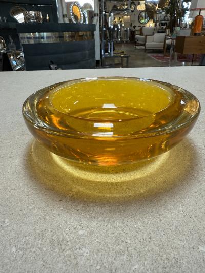  Murano Canary Murano Glass Bowl Italy 1970s