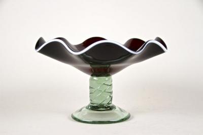  Murano Glass Sommerso 20th Century Dark Red Murano Glass Bowl Centerpiece With Green Base ca 1970