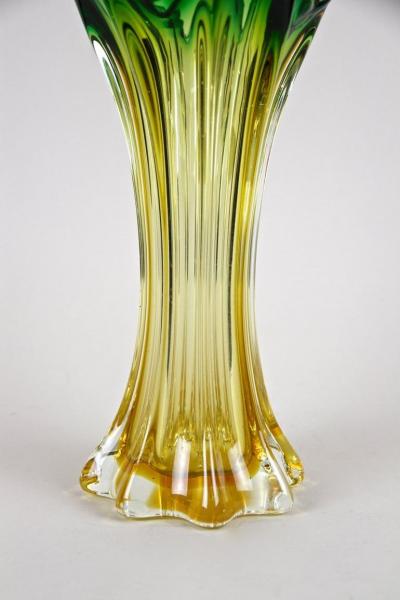  Murano Glass Sommerso 20th Century Murano Glass Vase Mid Century Green Yellow IT circa 1960 70