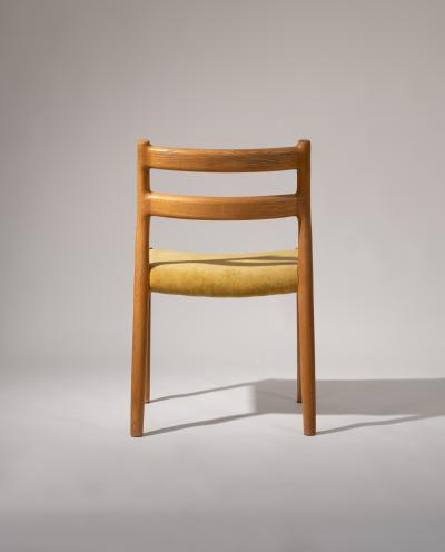  NIELS O MOLLER Niels Otto M ller pair of Model 84 1976