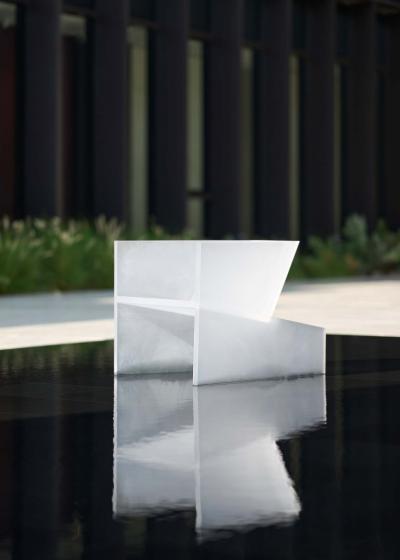  Nader Gammas Lighting Design Nimbus Chair