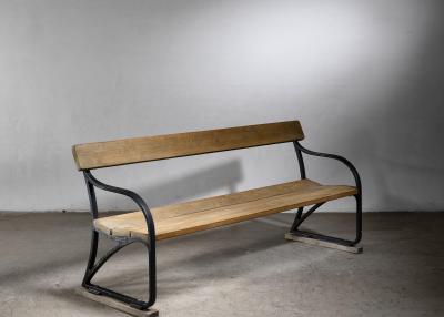  Nafveqvarns Bruk N fveqvarns Bruk bench