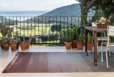  Nanimarquina Shade Hand Loomed Outdoor Rug for Nanimarquina
