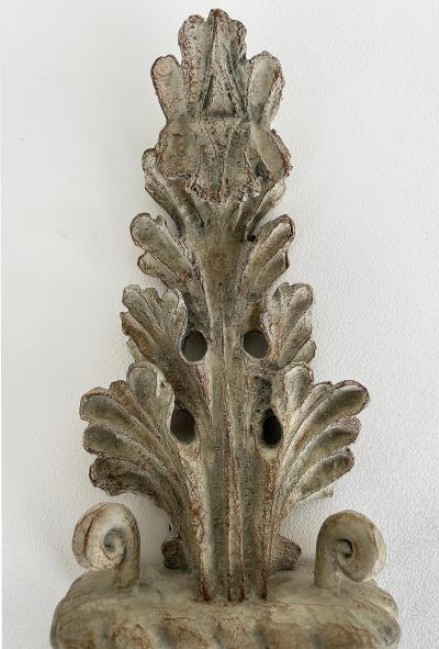  Niermann Weeks Nierman Weeks Faux Wood Acanthus Leaf Scones for Luminaire 2 Pairs Available