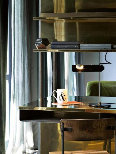  Oluce Joe Colombo Model 291 Spider Table Lamp in Black for Oluce