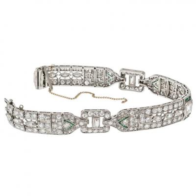  Oscar Heyman Brothers OSCAR HEYMAN PLATINUM CIRCA 1925 DIAMOND AND CALIBRE CUT GREEN EMERALD BRACELET