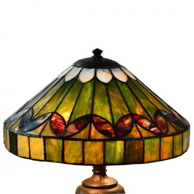  Pairpoint Glassworks Leaded American Lamp on Pairpoint Base Circa 1900 1920