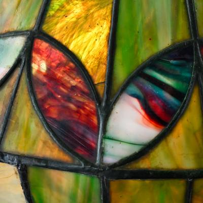  Pairpoint Glassworks Leaded American Lamp on Pairpoint Base Circa 1900 1920