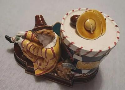  Palissy Ware Palissy Majolica 44 Palissy French Majolica box 