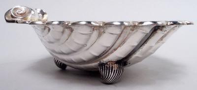  Pampaloni Set of 8 Pampaloni Italian Classical Scallop Shell Bowls