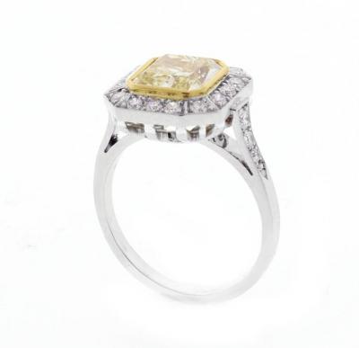  Pampillonia Canary Yellow Diamond Ring