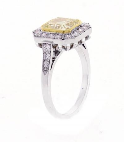  Pampillonia Canary Yellow Diamond Ring