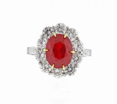  Pampillonia OVAL BURMA RUBY CLUSTER RING