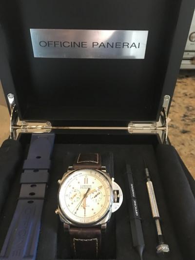 Panerai Panerai Watch Model PAM00619