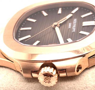  Patek Philippe Co Patek Philippe Rose Gold 5711 1R Nautilus Jumbo
