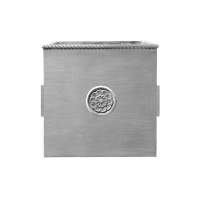  Pennoyer Newman Rope Edge Square Planter with Medallion on Four Sides