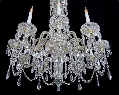  Perry Co A FINE QUALITY VICTORIAN TEN LIGHT CUT GLASS CHANDELIER BY PERRY CO