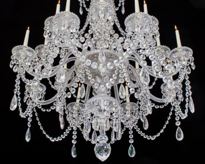  Perry Co A SIXTEEN LIGHT ANTIQUE CRYSTAL CHANDELIER BY PERRY CO