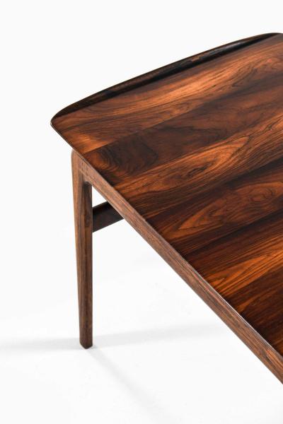  Peter Hvidt Orla M lgaard Nielsen Pair of Hvidt M lgaard Nielsen Rosewood Side Tables 1960s