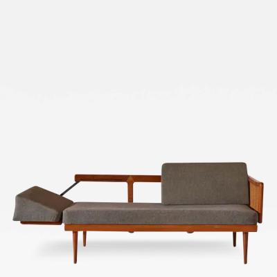  Peter Hvidt Orla M lgaard Nielsen Peter Hvidt Orla M lgaard Nielsen FD 451 sofa bed for France S n 1960s