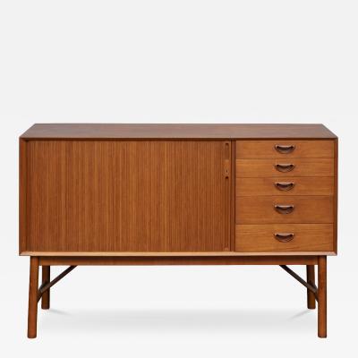  Peter Hvidt Orla M lgaard Nielsen Peter Hvidt Orla Molgaard Nielsen Credenza Model 309