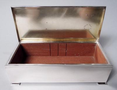  Peter Nicholas Co Ltd English Modern Sterling Silver Box with Saudi Arabia Association