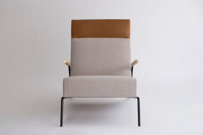  Phase Design Kickstand Lounge Chair