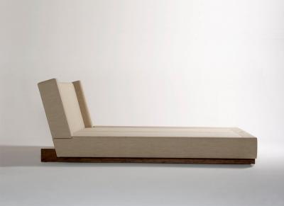  Phase Design Trax Bed