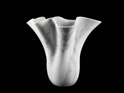  Pieruga Marble Vase sculpture in white Arabescato marble carved by hand in Italy