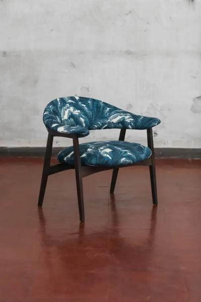 Poggi Pair of wooden armchairs prod Poggi Italy 1950