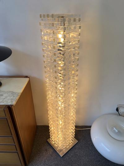 Poliarte Mid Century Modern Glass Tower Floor Lamp by Poliarte Italy 1970s