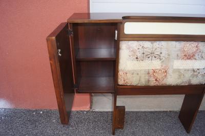  Pulaski Furniture Corporation Lacquered Walnut Oceanic Series King Headboard by Pulaski Furniture