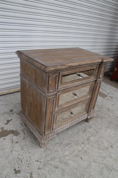  Pulaski Furniture Corporation Pulaski Arabella Mirrored Nightstand