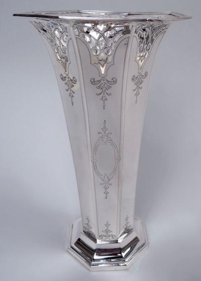  R Wallace Sons Antique American Edwardian Classical Sterling Silver Vase