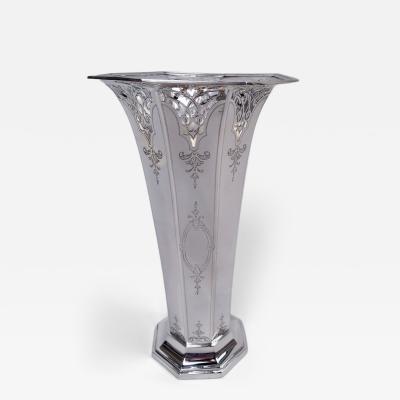  R Wallace Sons Antique American Edwardian Classical Sterling Silver Vase