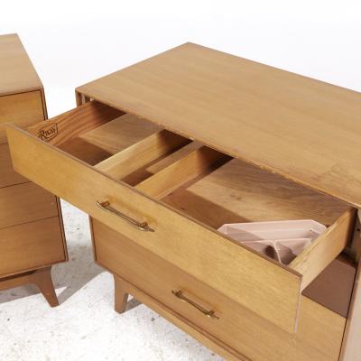  R Way Rway Rway Mid Century Chests Pair