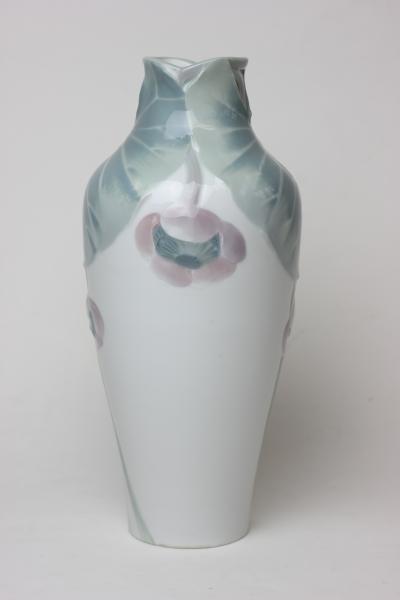 R rstrand Rorstrand Studio R rstrand Art Nouveau Porcelain Reticulated Anemone Flower Vase 1900 Sweden