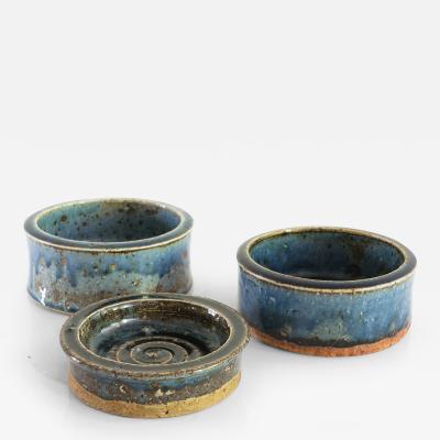  R rstrand Studio MARIANNE WESTMAN HAND THROWN STONEWARE BOWLS WITH BLUE GLAZE RORSTRAND SWEDEN