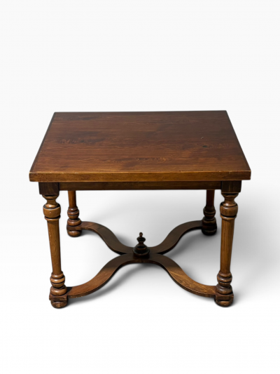  Ralph Lauren Ralph Lauren Walnut Side Table