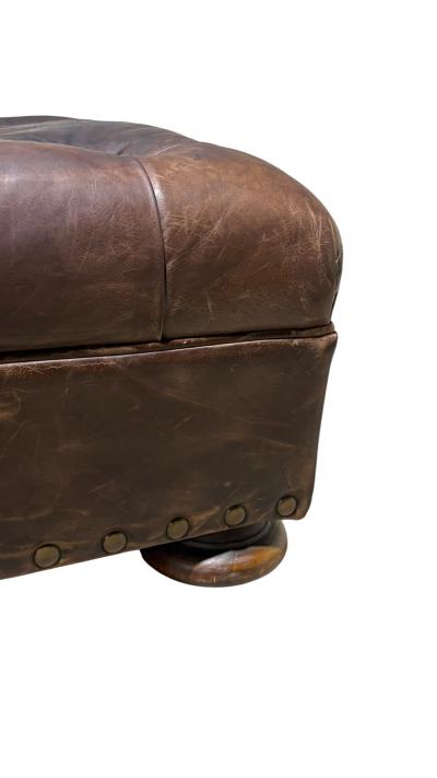  Ralph Lauren Ralph Lauren Writers Chair and Ottoman