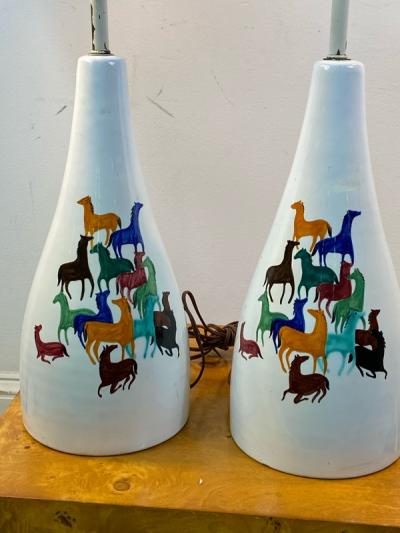  Raymor PAIR OF MID CENTURY CERAMIC LAMPS WITH COLORFUL HORSES BY RAYMOR