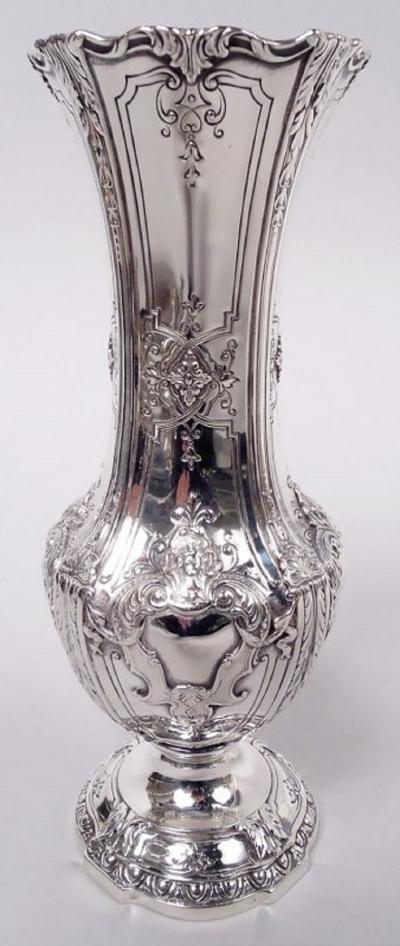  Reed Barton Antique Reed Barton Sterling Silver 7 Inch Vase in Louis XV Pattern