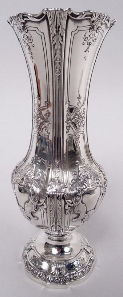 Reed Barton Antique Reed Barton Sterling Silver 7 Inch Vase in Louis XV Pattern