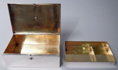  Reed Barton Reed Barton Sterling Silver Cigar Box with Hound Dog Finial