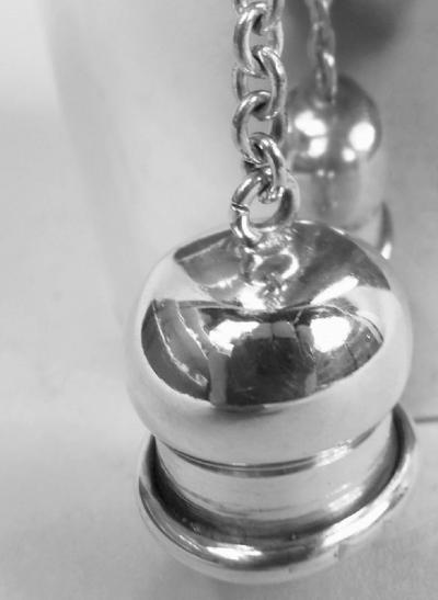  Reed Barton Reed Barton Sterling Silver Home Alone Mini Martini Solo Shaker 1951
