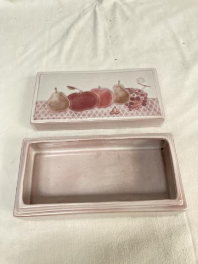  Robert Jean Cloutier 1970s Studio pottery ceramic boxe by Cloutier brothers