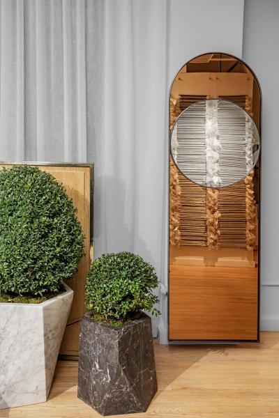 Rottet Collection SCUTOID PLANTER MEDIUM CARVED