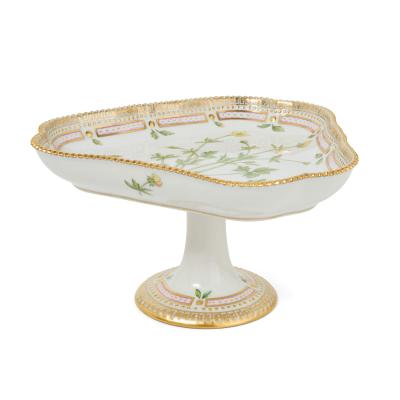  Royal Copenhagen 148 Piece Royal Copenhagen Flora Danica Part Dessert Service By Royal Copenhagen