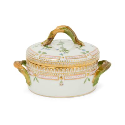  Royal Copenhagen 148 Piece Royal Copenhagen Flora Danica Part Dessert Service By Royal Copenhagen